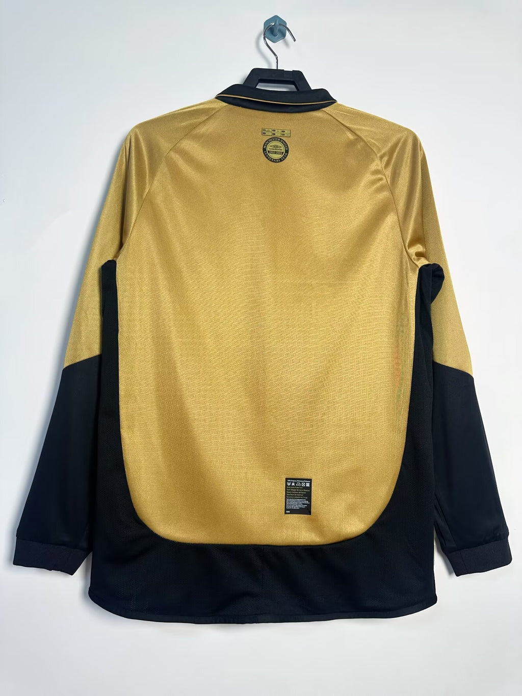 Camiseta Manga Larga Doble Faz Manchester United 100th, 01-02