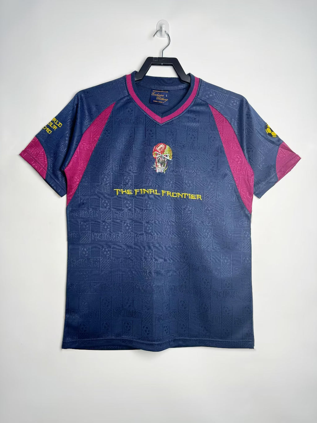 Camiseta Visitante West ham/Iron maiden, 2010