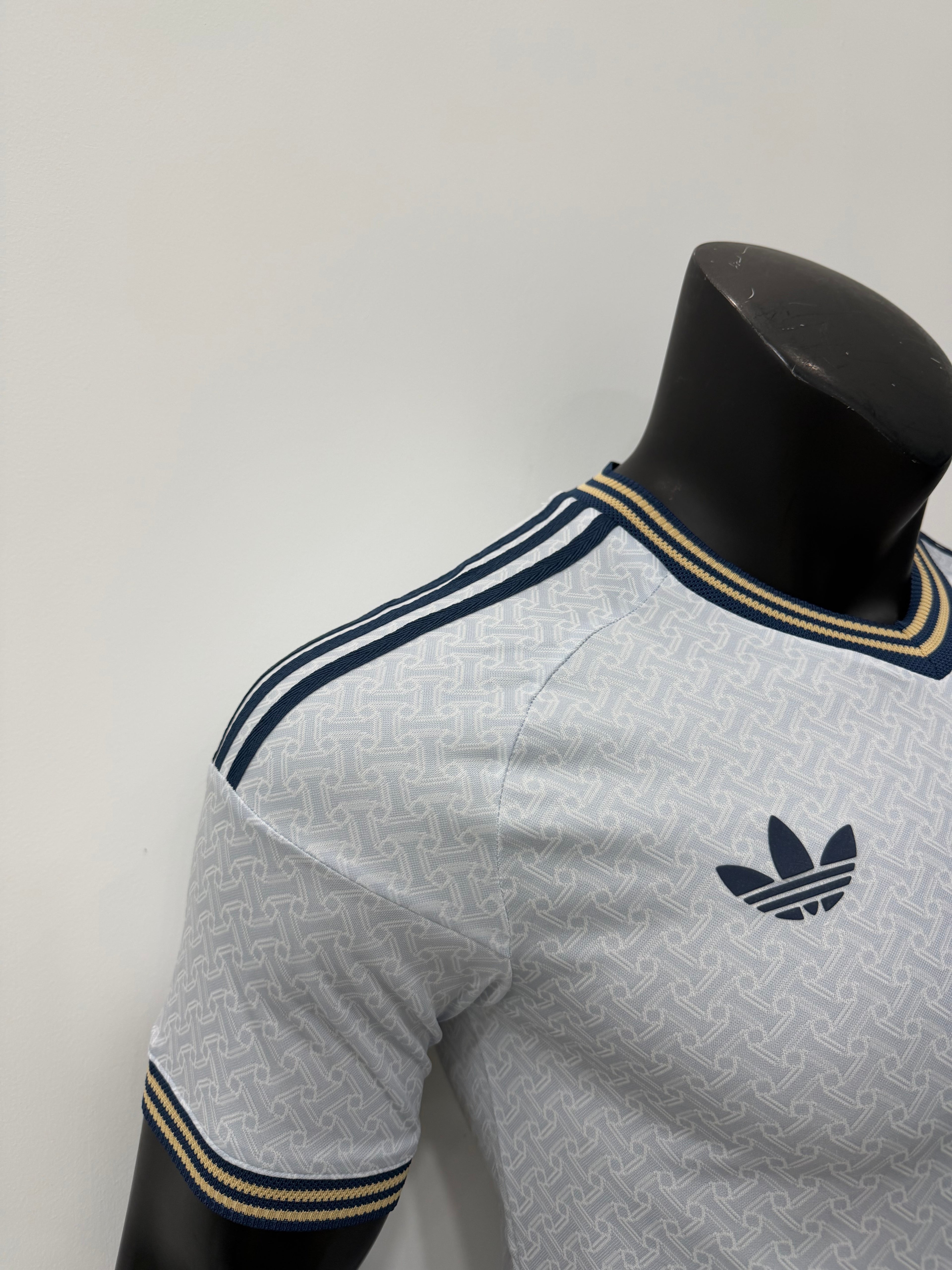 Camiseta Italia, Visitante Mundial 2026