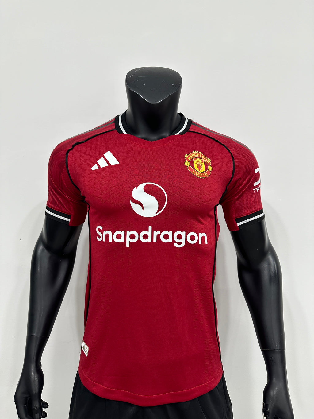 Camiseta Manchester United, Local 25-26