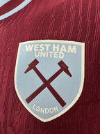 Camiseta West Ham, Local 24-25