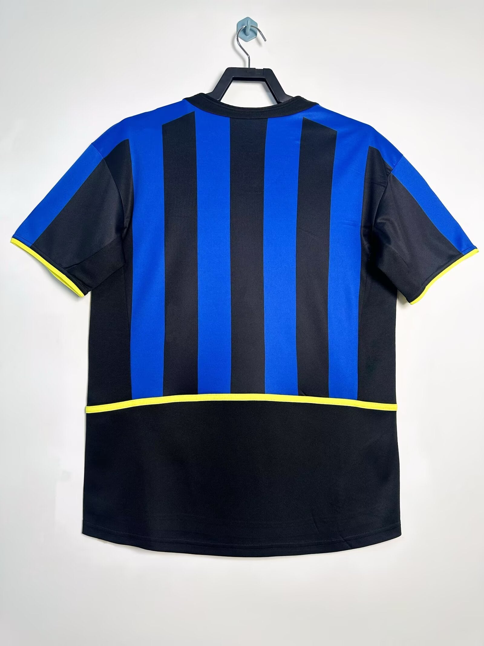 Camiseta Local del Inter de Milán, 02-03