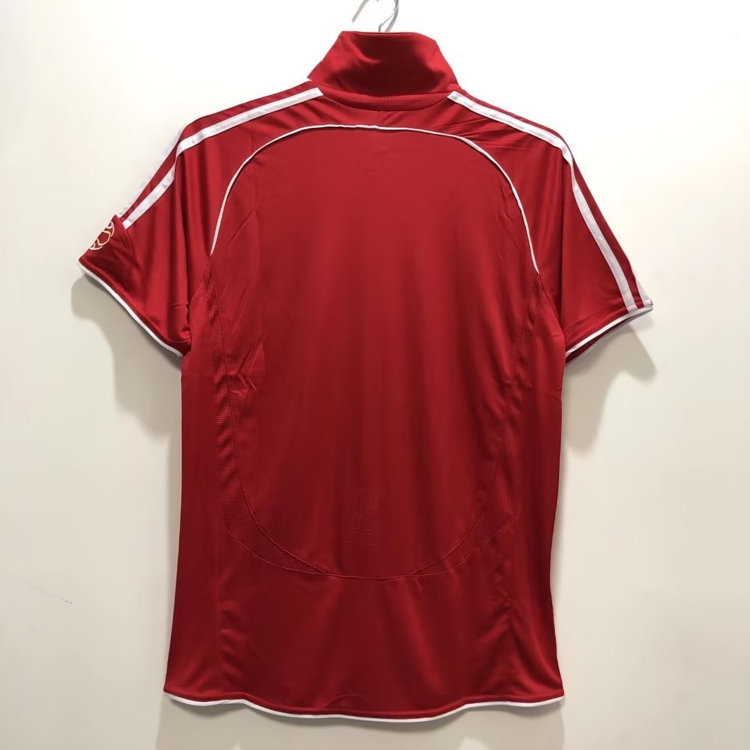 Camiseta Local Liverpool, 06-08