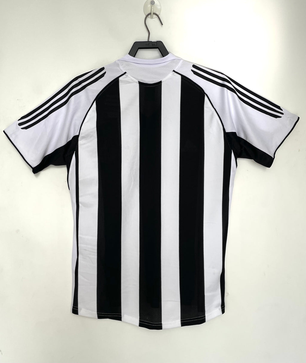 Camiseta Local Newcastle, 05-06