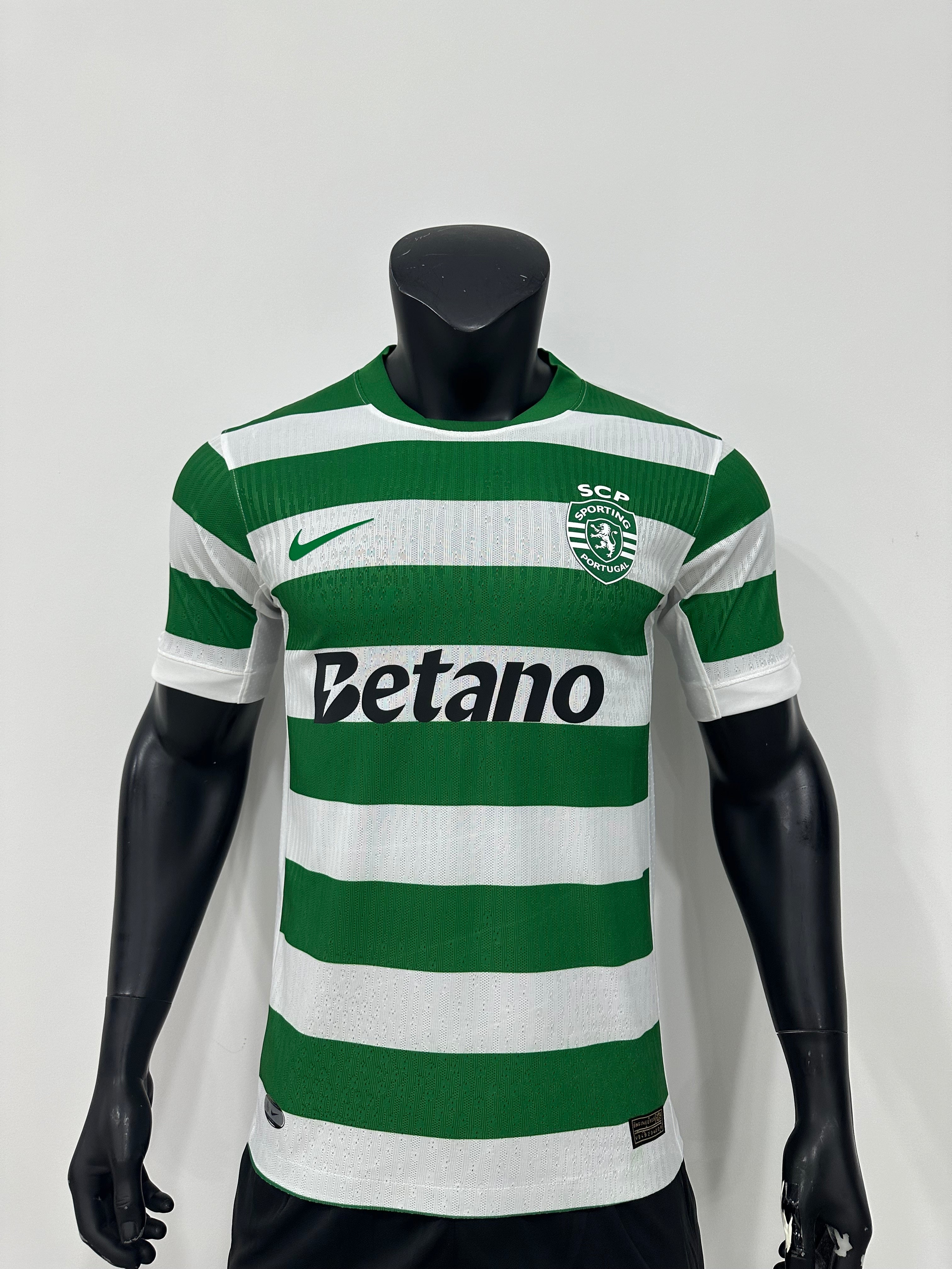 Camiseta Sporting Lisboa, Local 25-26