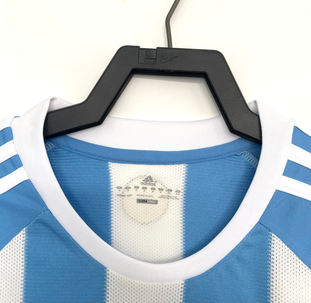 Camiseta Argentina, Local 2010
