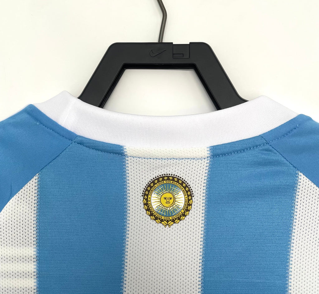 Camiseta Argentina, Local 2010