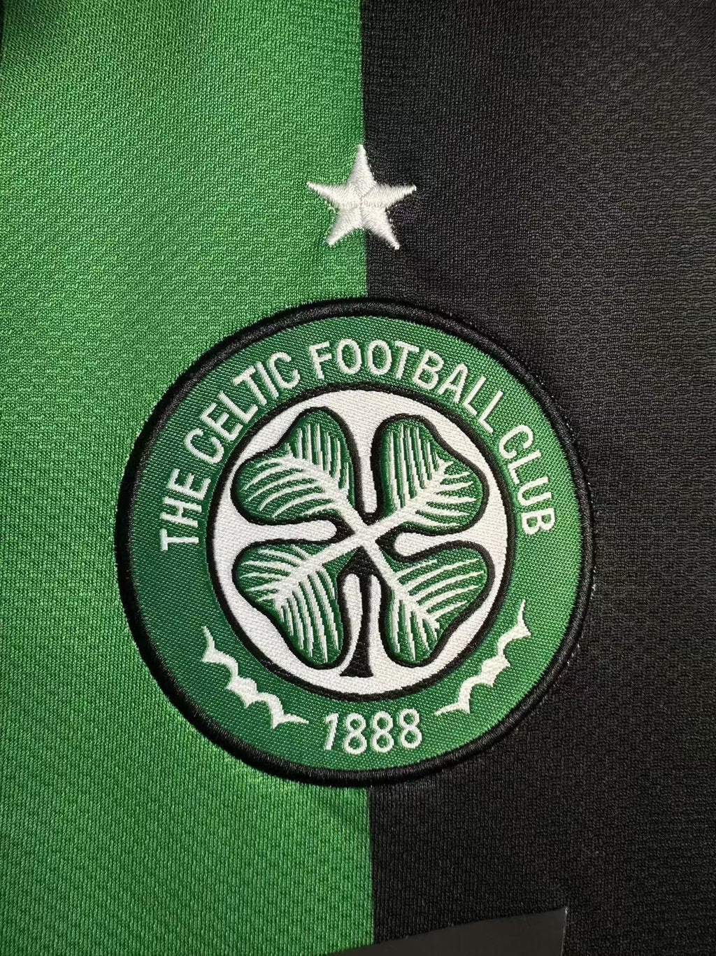 Camiseta Celtic, Local 06-07