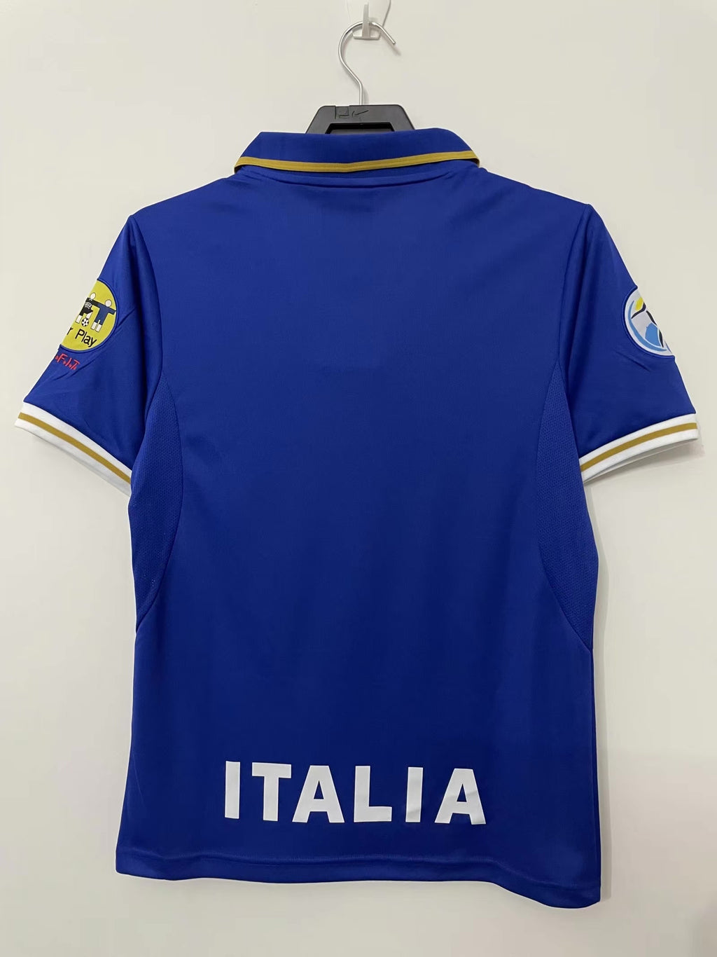Camiseta Local Italia, 1996