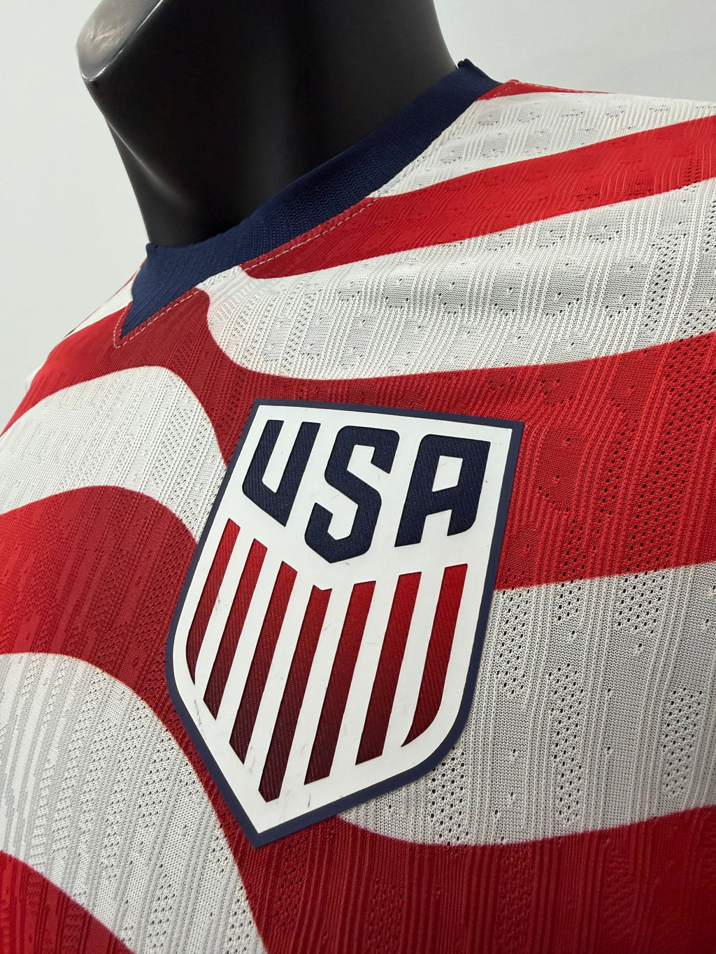 Camiseta de Estados Unidos, Local Mundial 2026