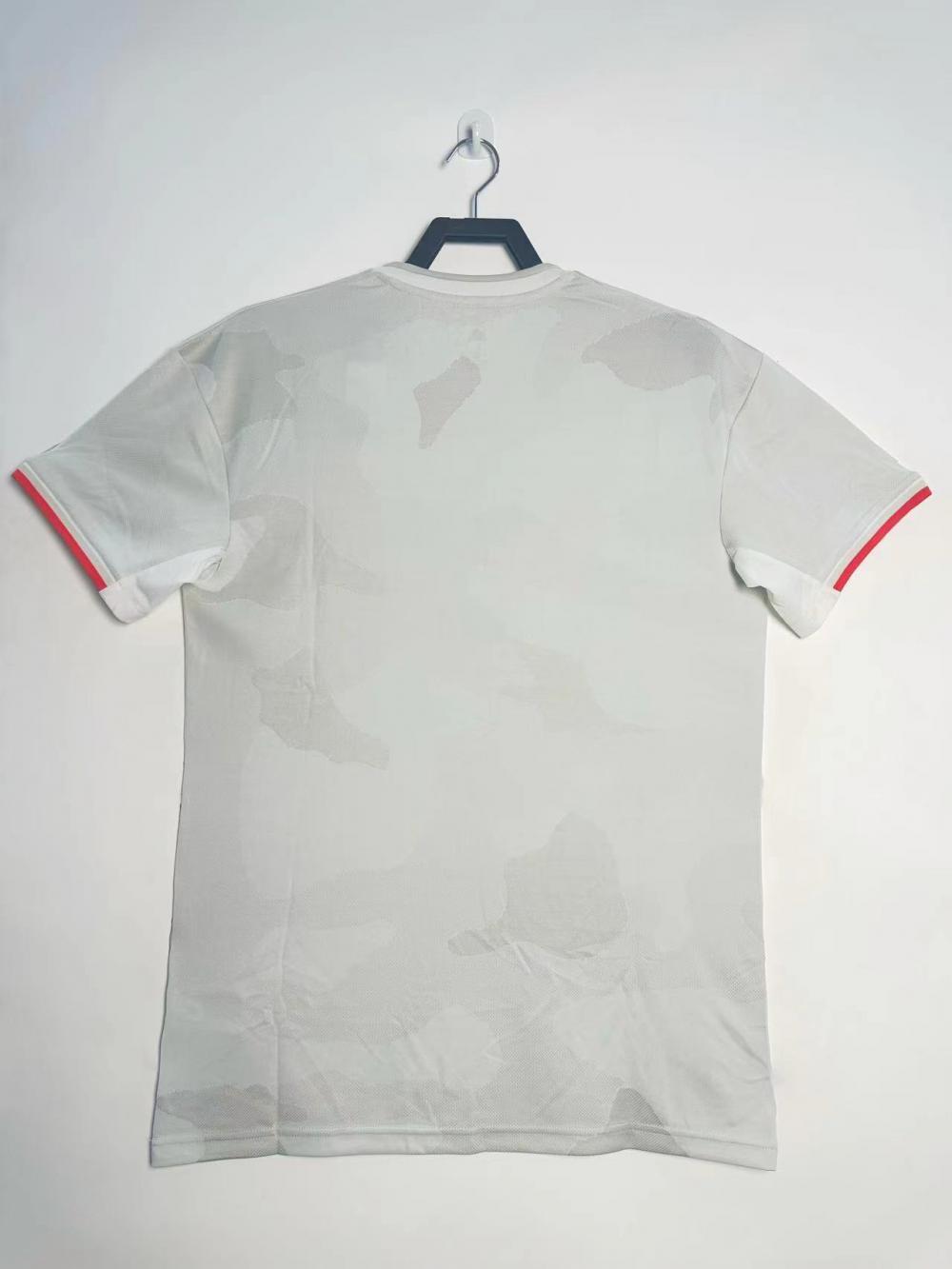 Camiseta Visitante Juventus, 19-20