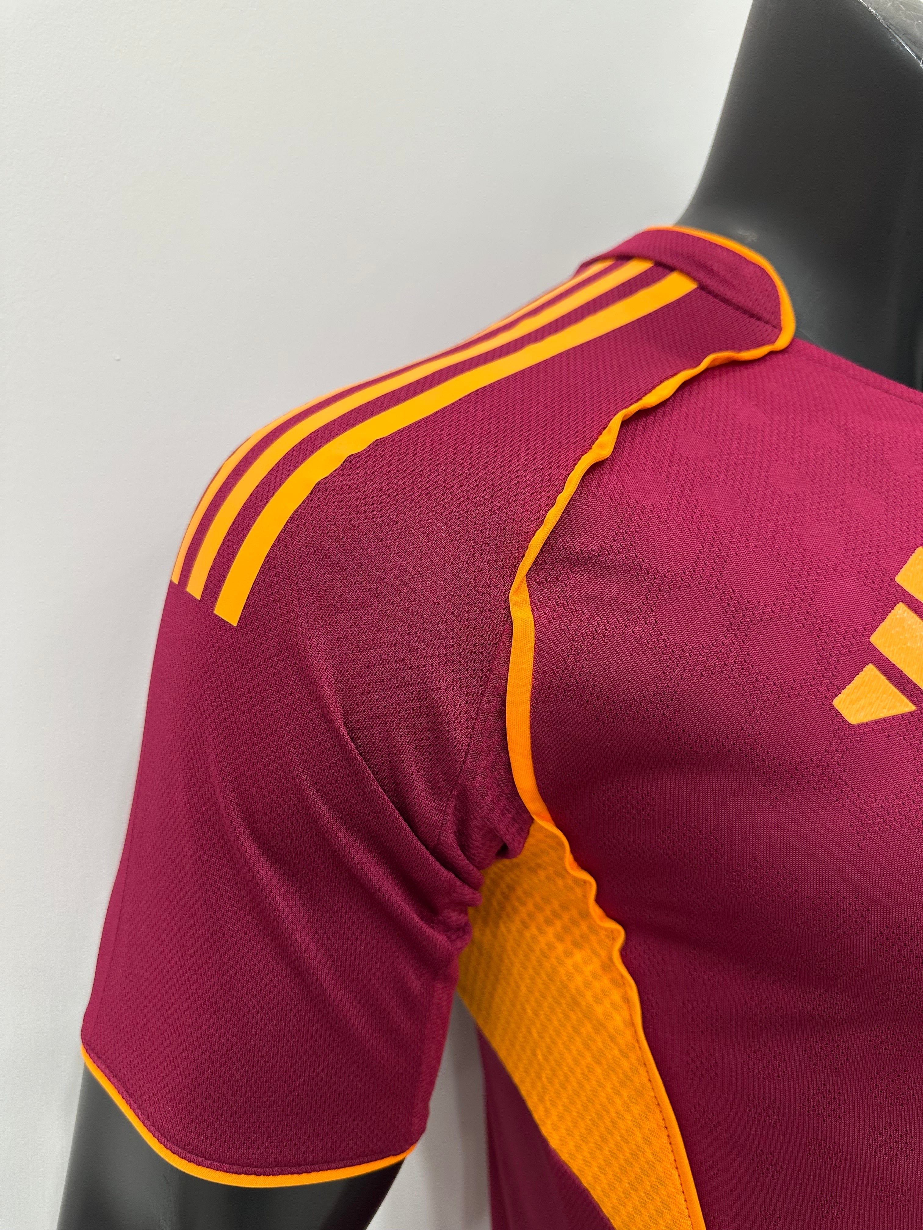 Camiseta AS Roma, Local 25-26