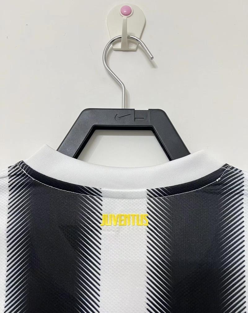 Camiseta Local Juventus, 11-12