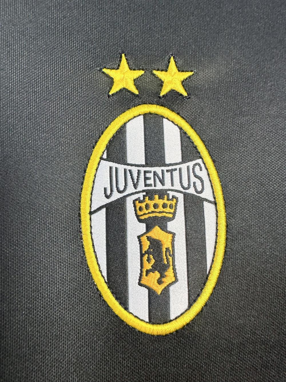 Camiseta Visitante Juventus, 01-02
