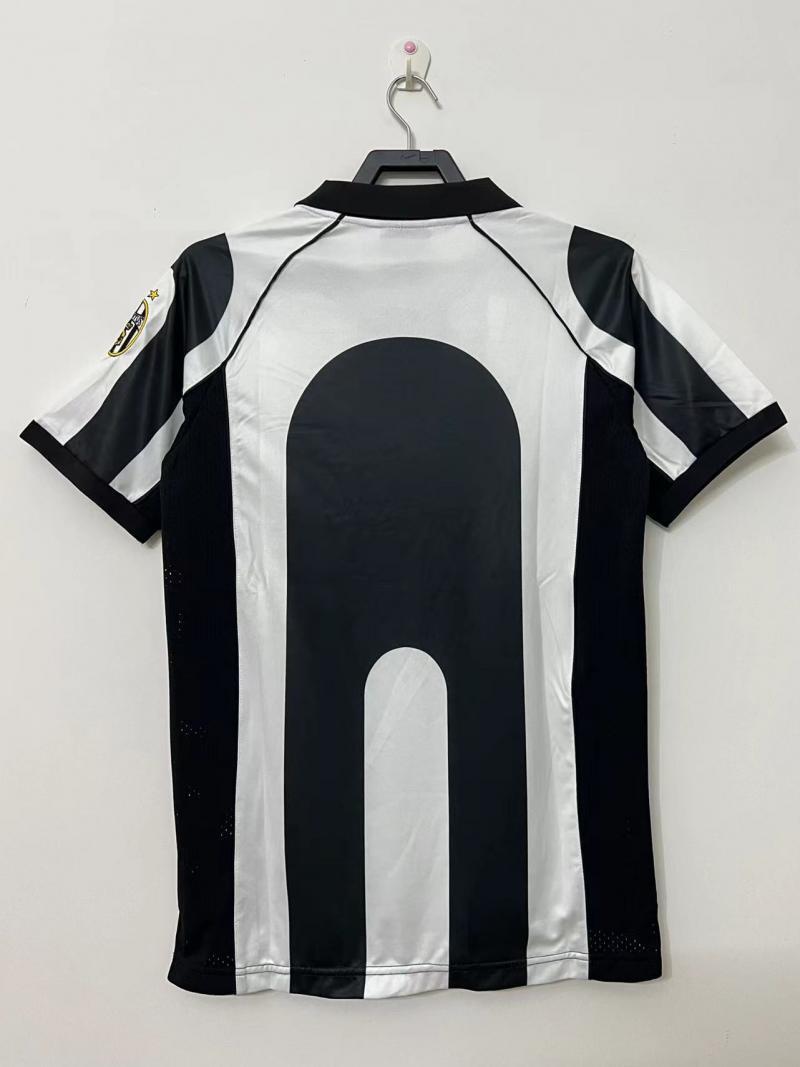 Camiseta Local Juventus, 97-98