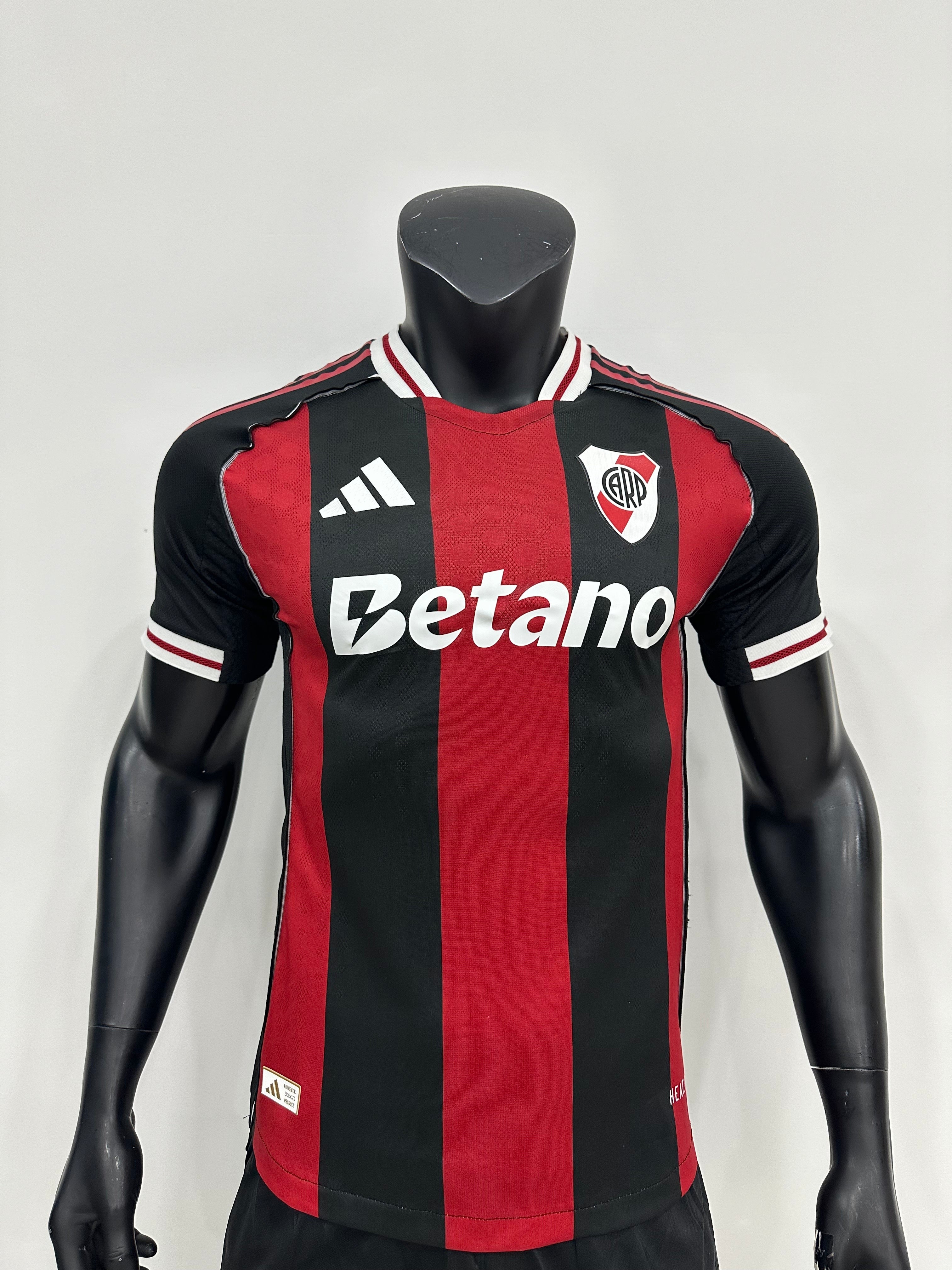 Camiseta River Plate, Visitante 25-26