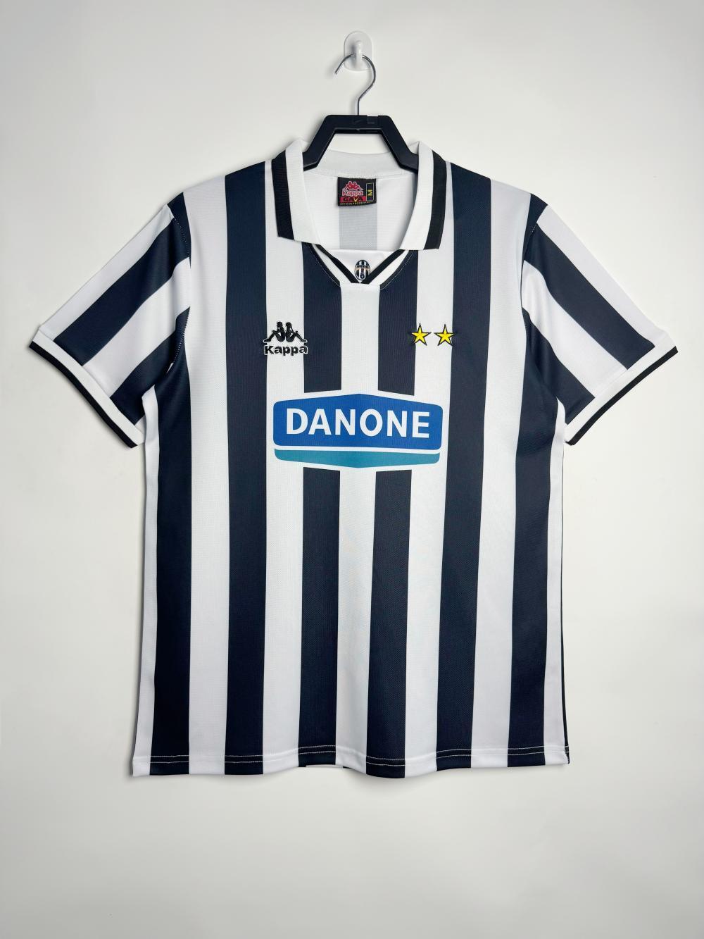 Camiseta Local Juventus, 94-95