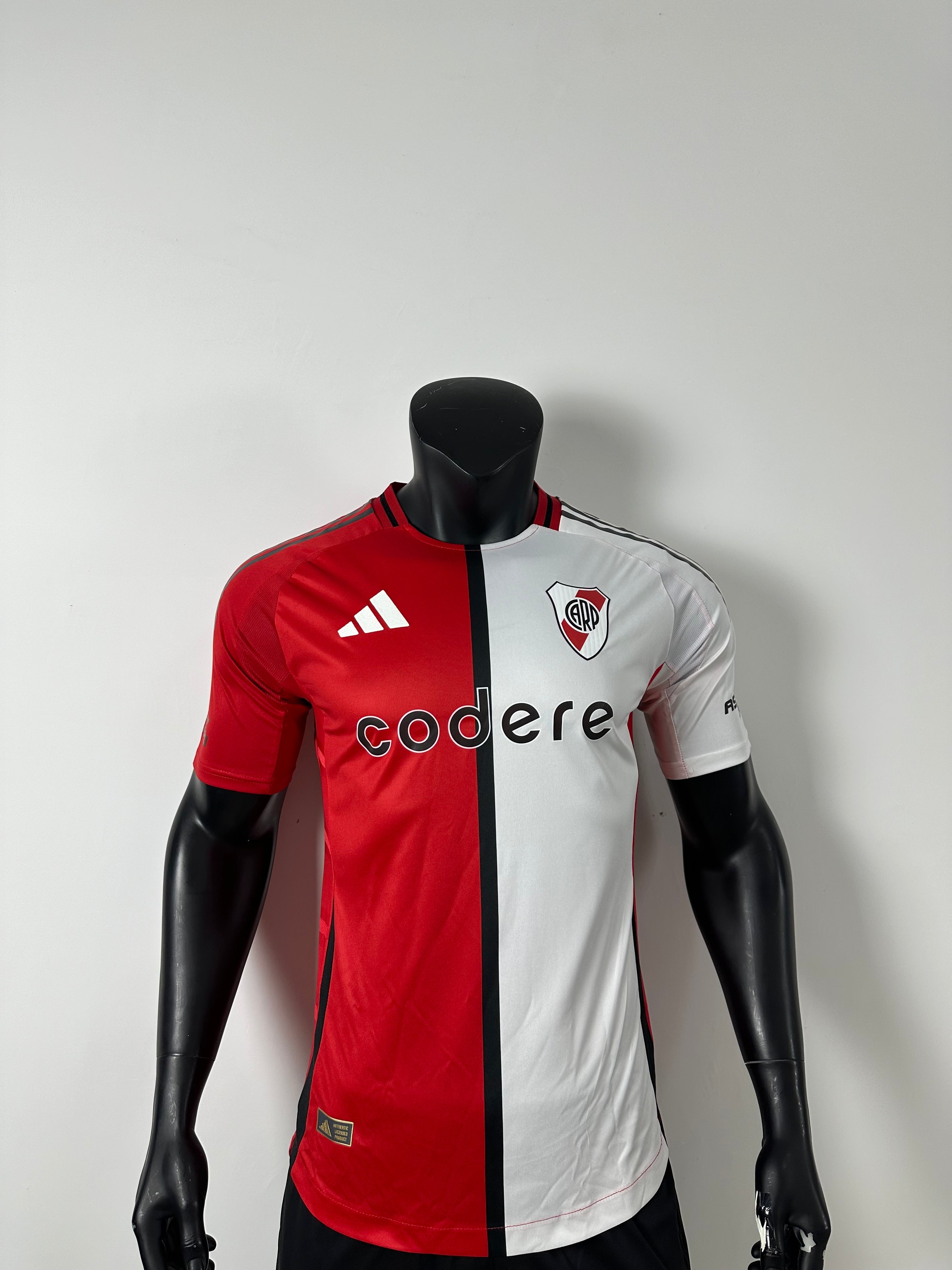 Camiseta River Plate, Tercera 25-26