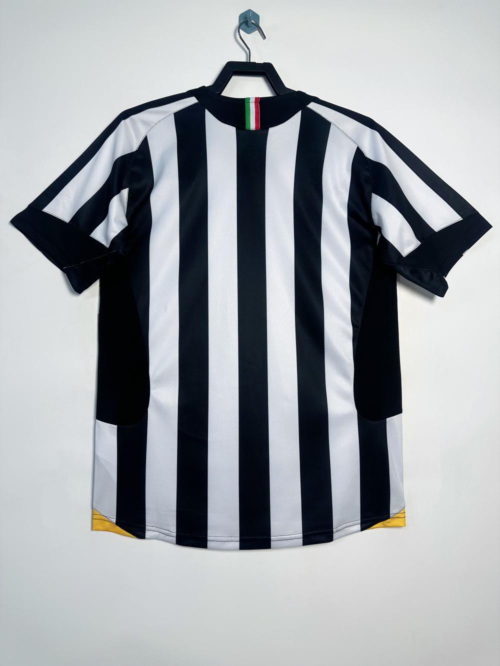 Camiseta Local Juventus, 05-06