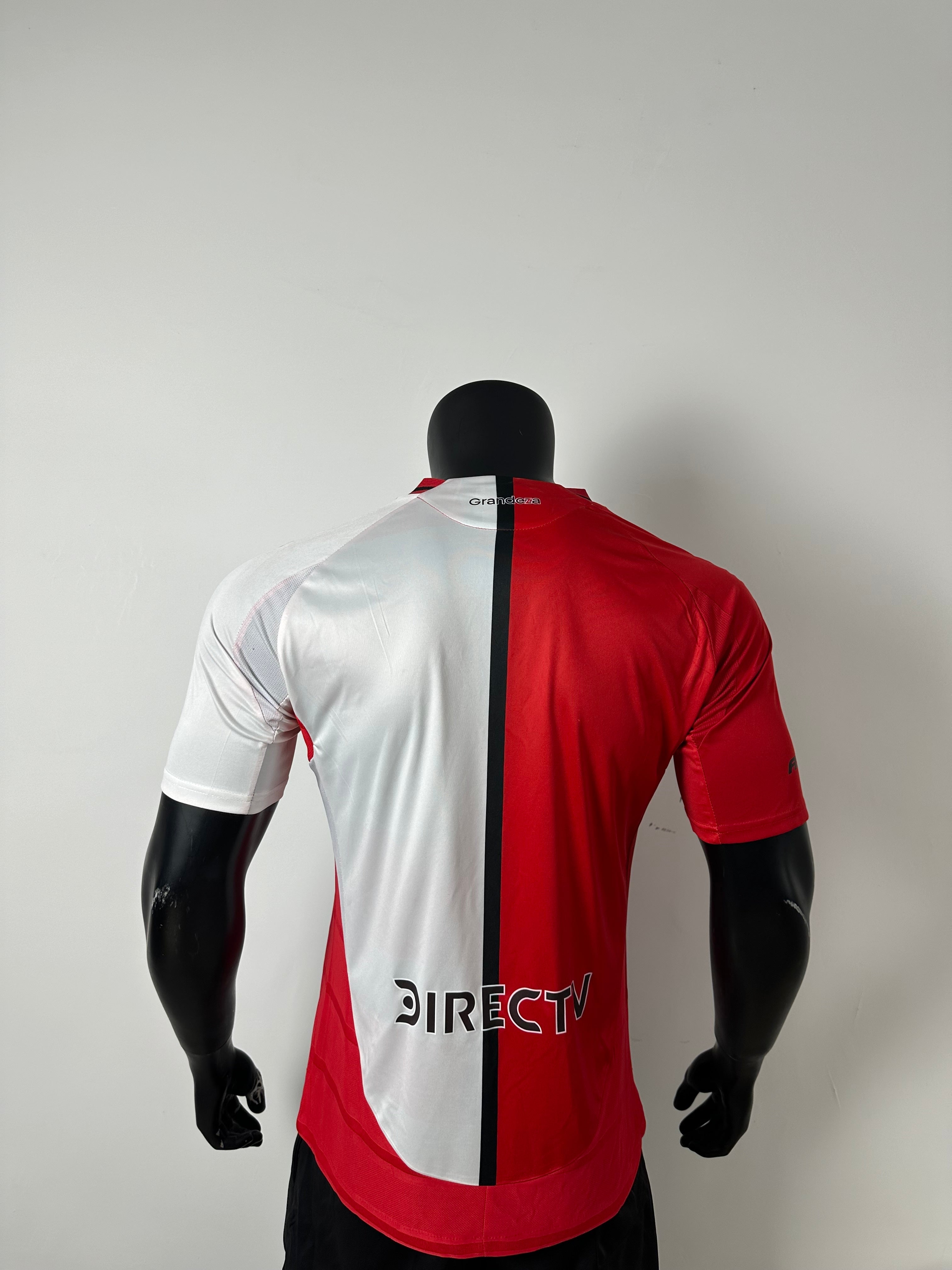 Camiseta River Plate, Tercera 25-26