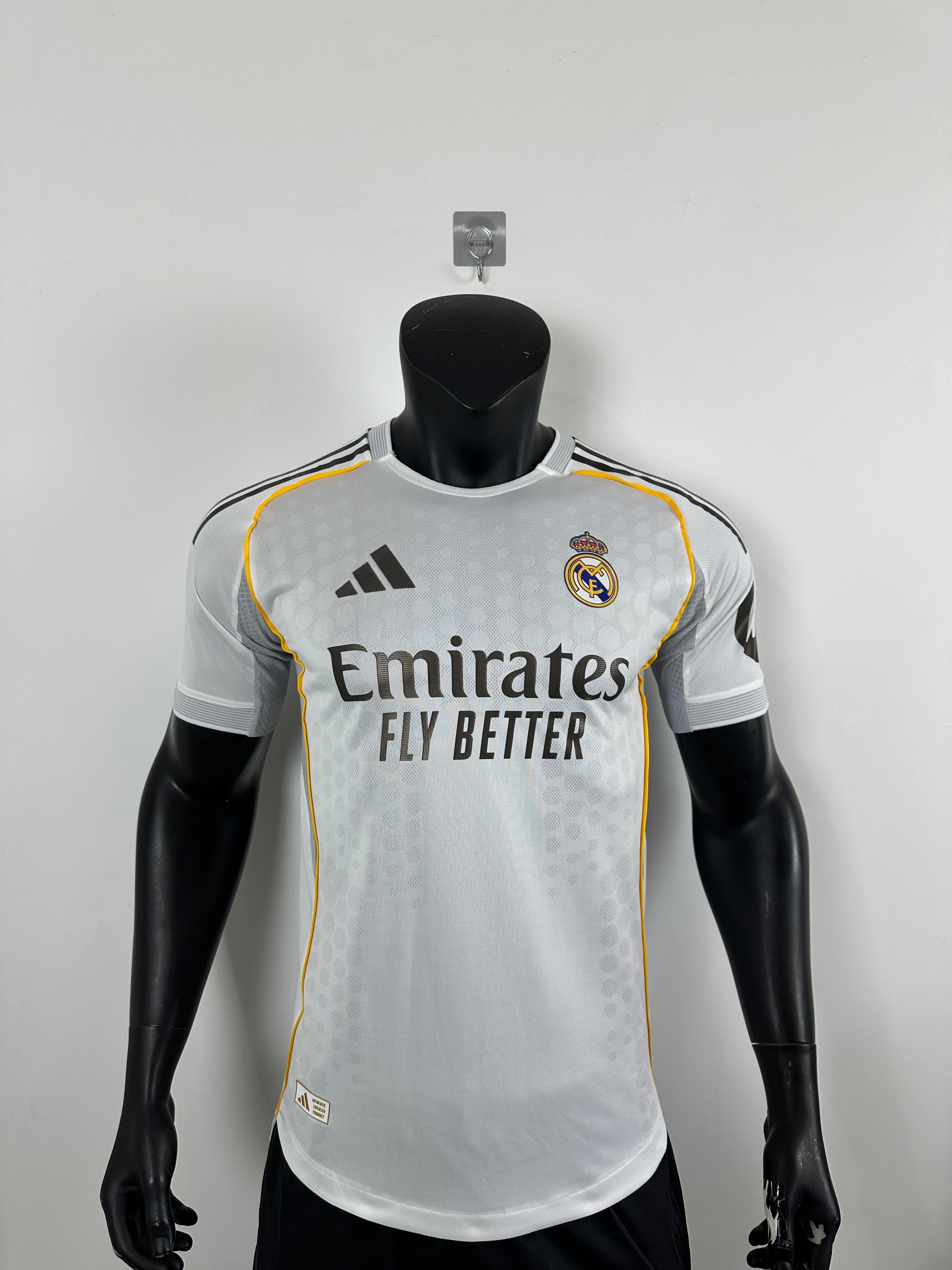 Camiseta Real Madrid, Local 25-26