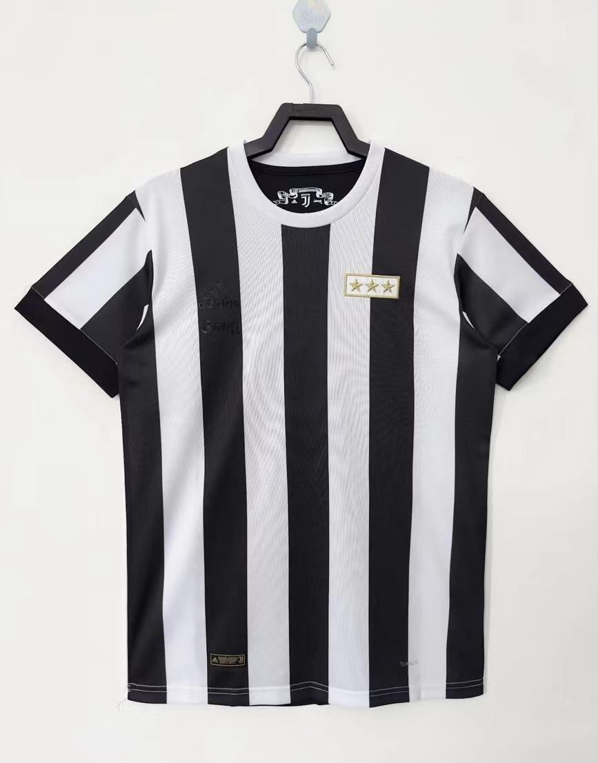 Camiseta Juventus 120th, 2017