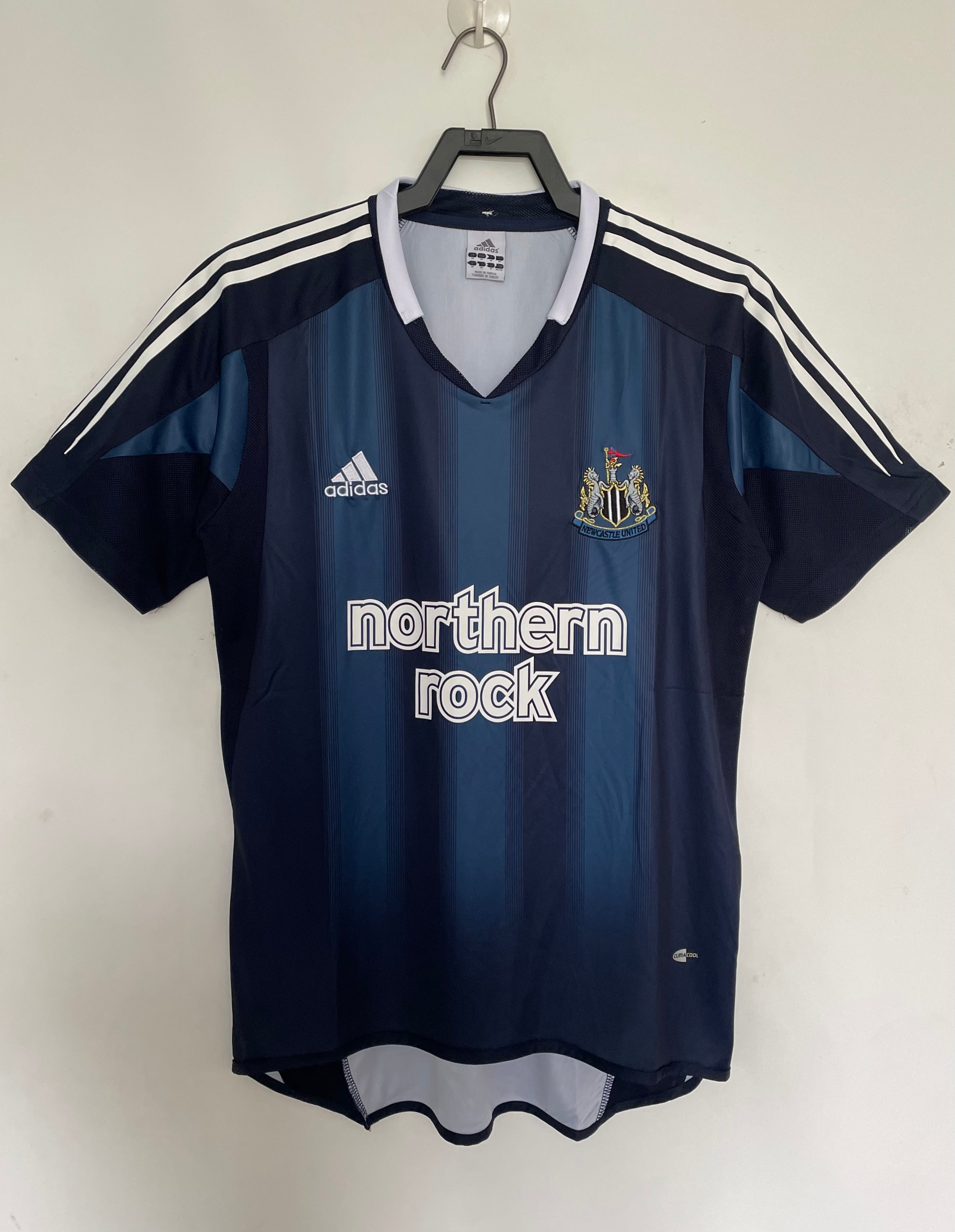 Camiseta Visitante Newcastle,04-05