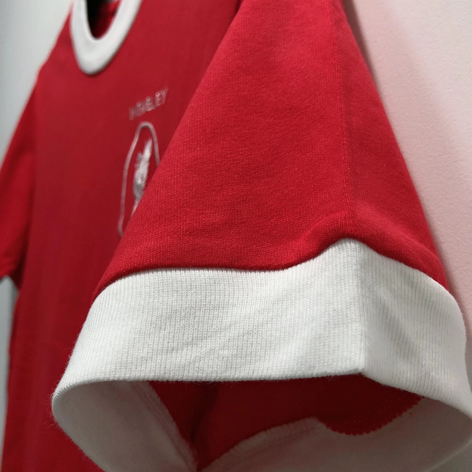 Camiseta Local Liverpool, 1965