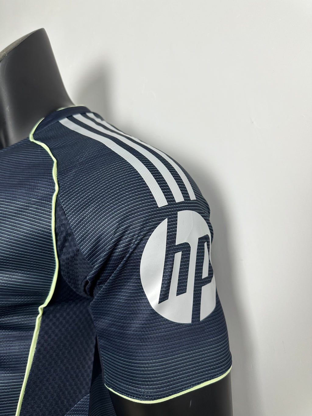 Camiseta Real Madrid, Visitante 25-26