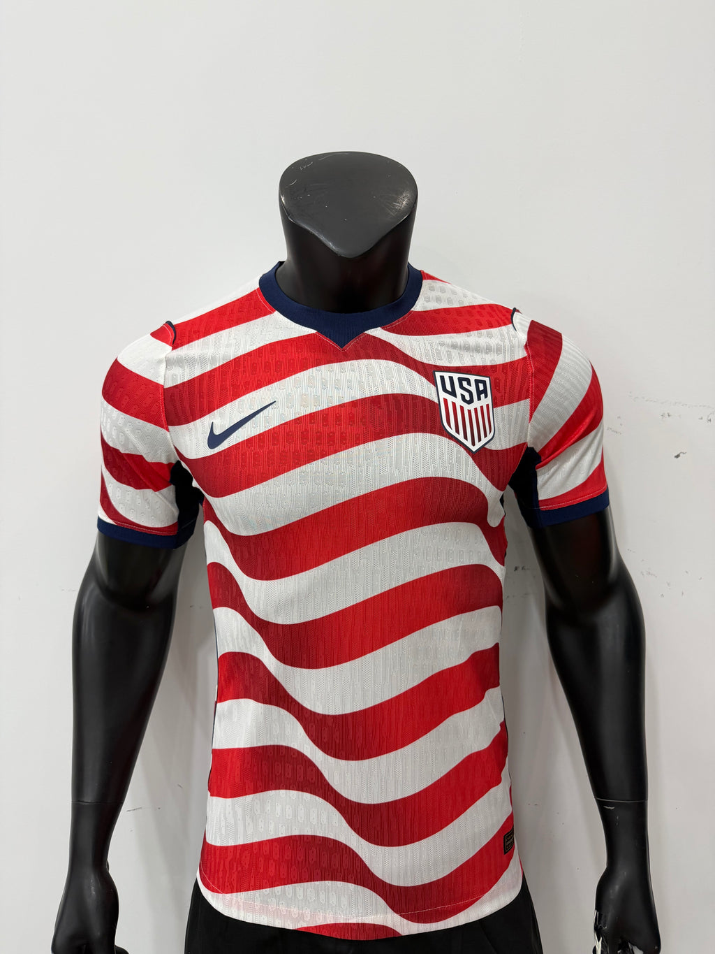 Camiseta de Estados Unidos, Local Mundial 2026