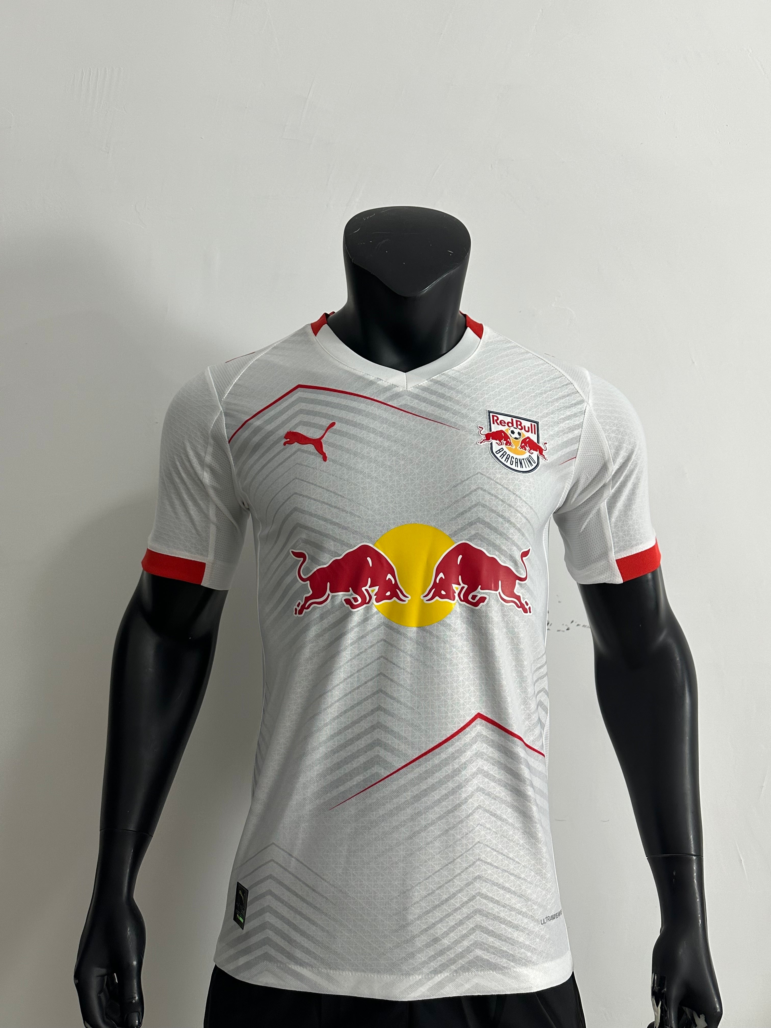 Camiseta RB Leipzig, Local 25-26
