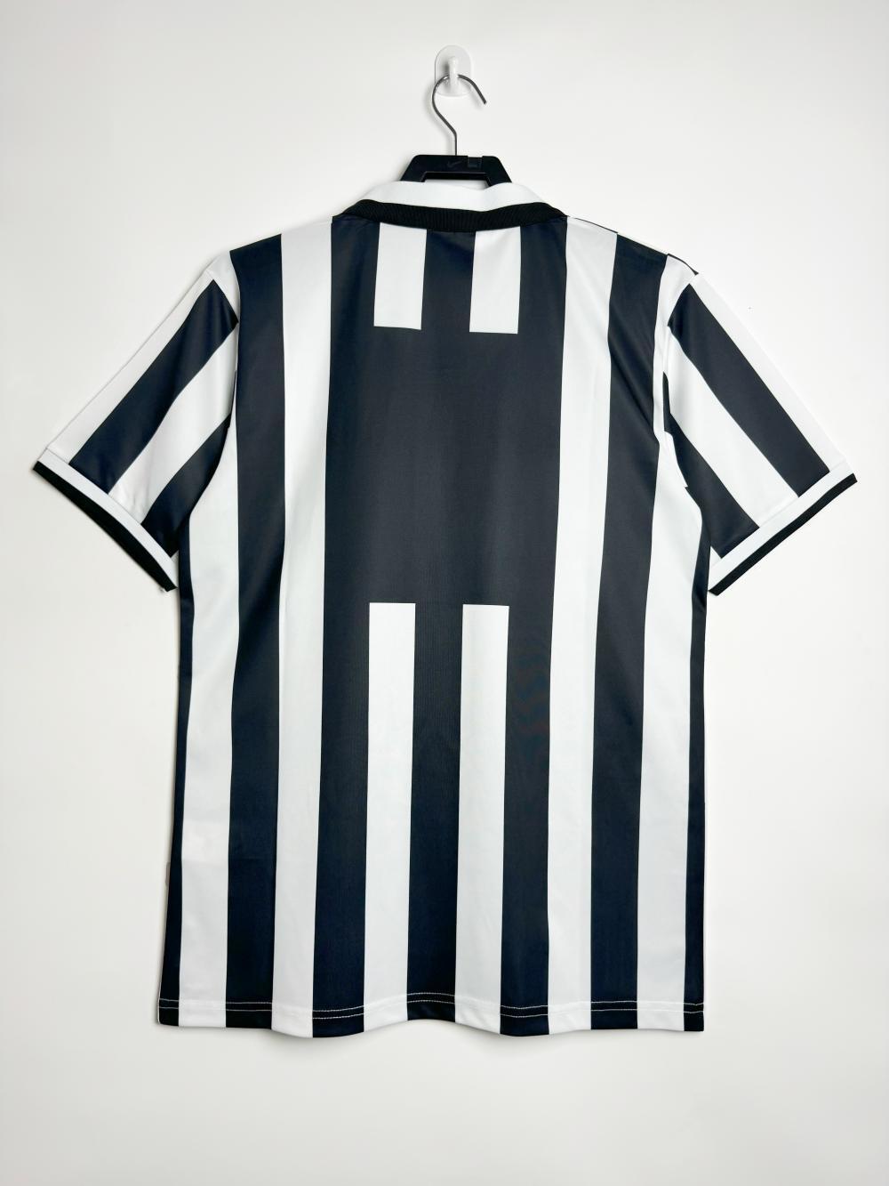 Camiseta Local Juventus, 95-97