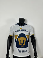 Camiseta Club Pumas, Local 25-26