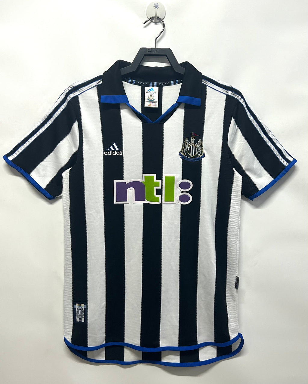 Camiseta Local Newcastle, 00-01