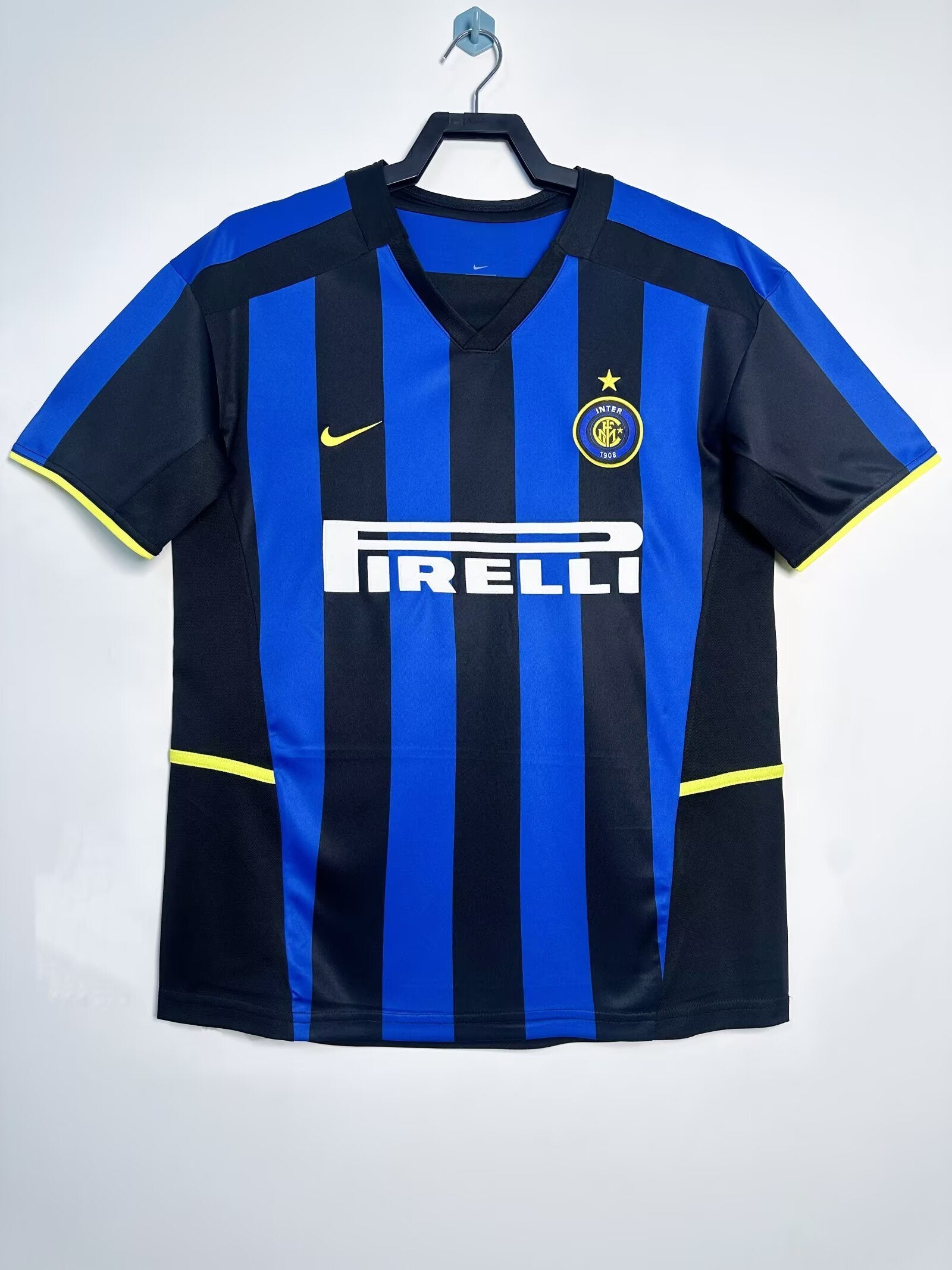 Camiseta Local del Inter de Milán, 02-03