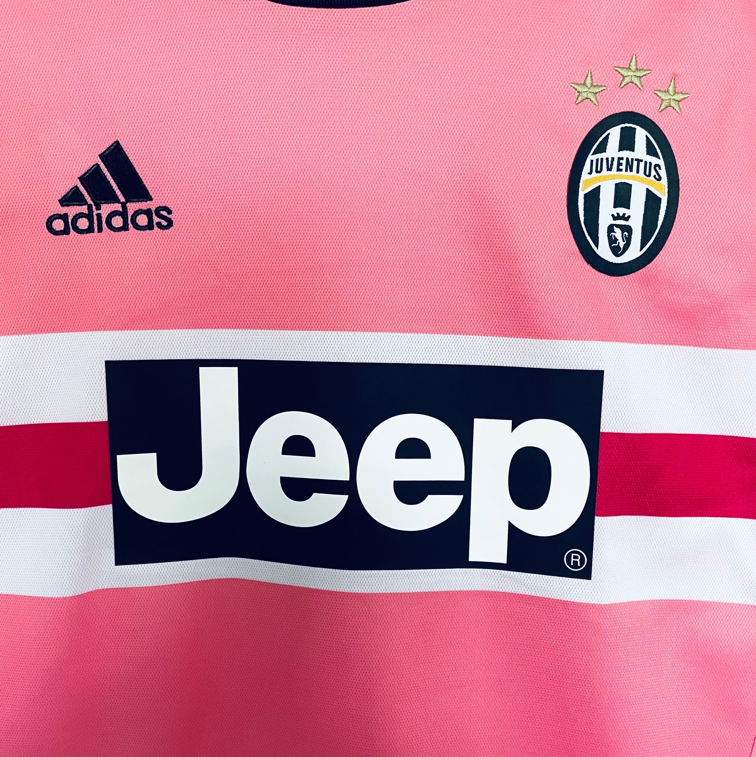 Camiseta Visitante Juventus, 15-16
