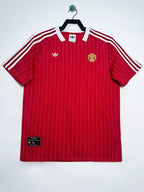 Camiseta Roja Manchester United Terrace, 2025