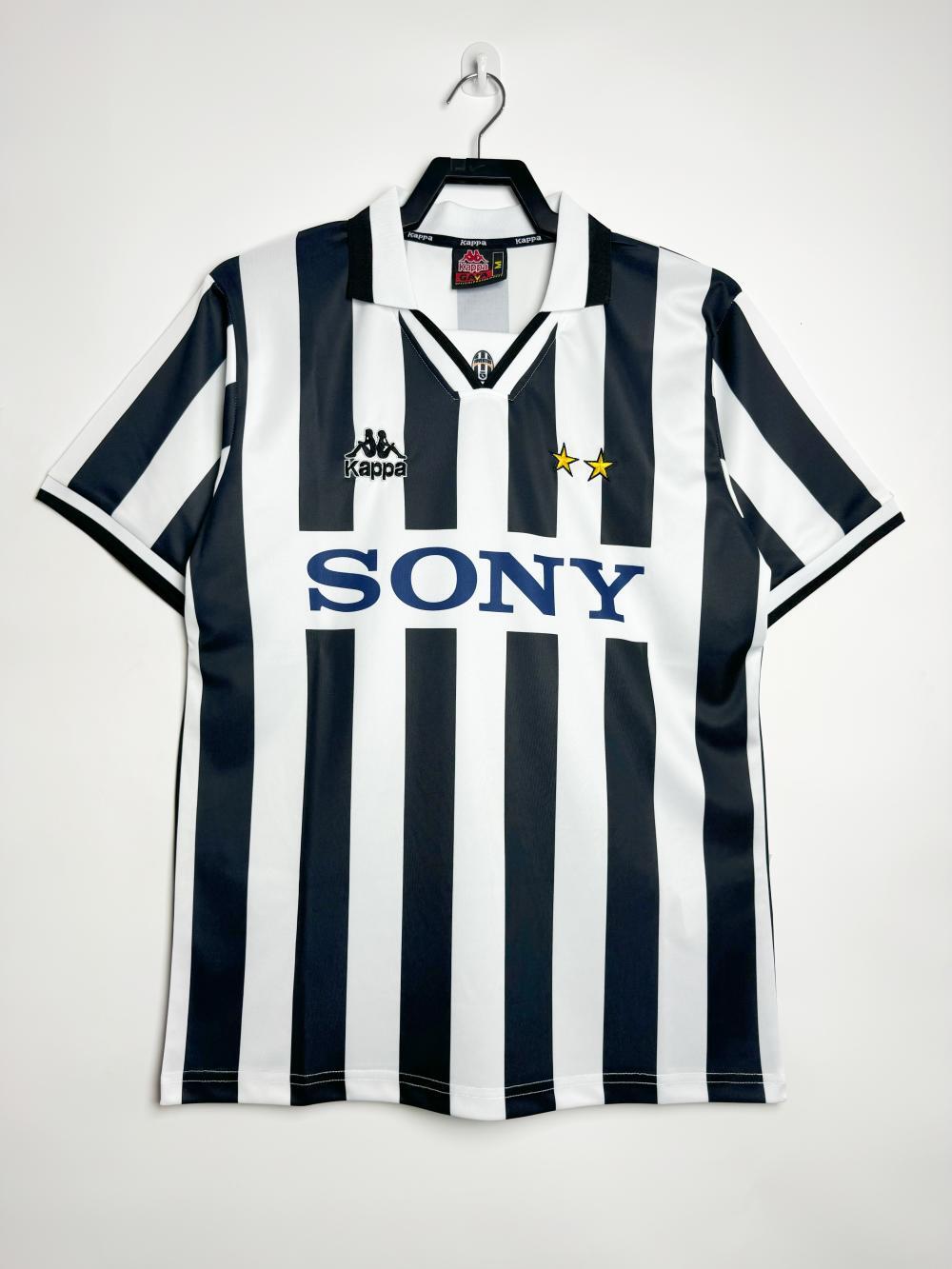 Camiseta Local Juventus, 95-97