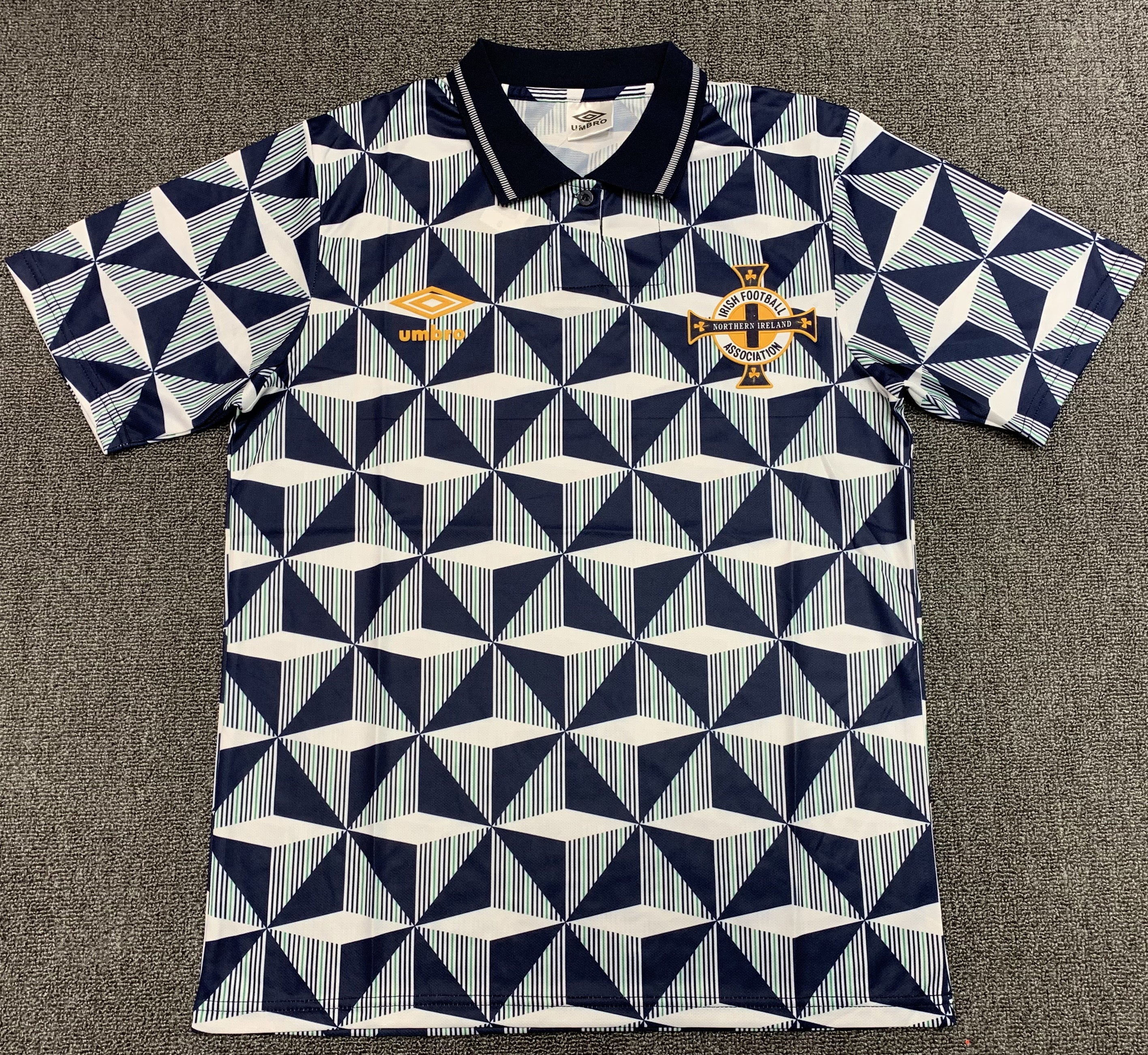 Camiseta Visitante Irlanda del norte, 90-92
