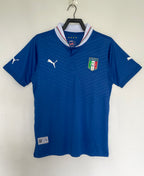 Camiseta Italia, Local 2012