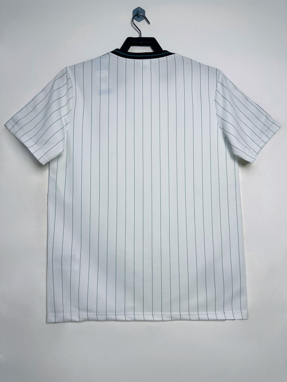 Camiseta Visitante Terrance Liverpool, 25-26