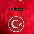 Camiseta Local Turquía, 1996