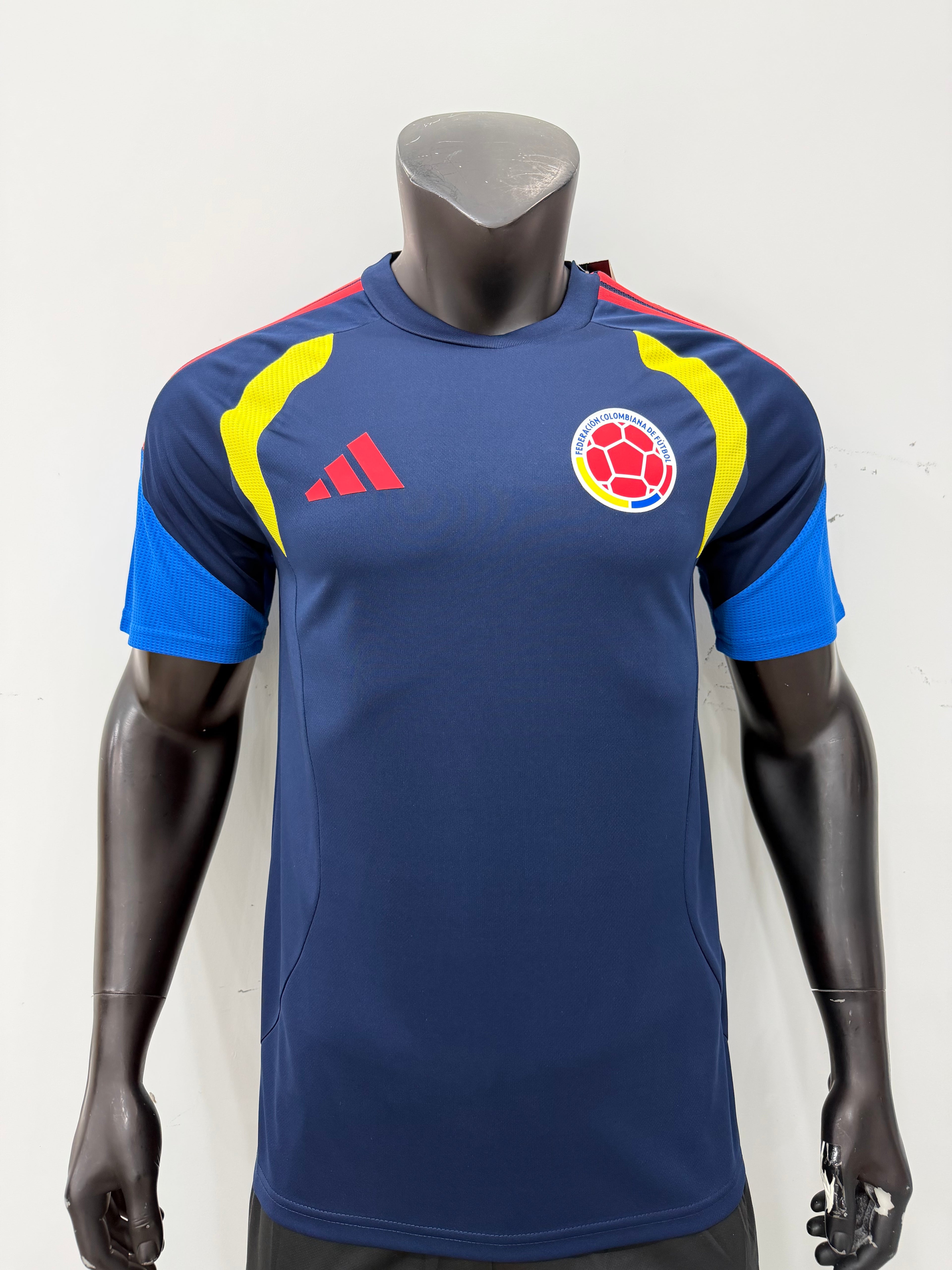 Camiseta Colombia, entrenamiento azul 2026