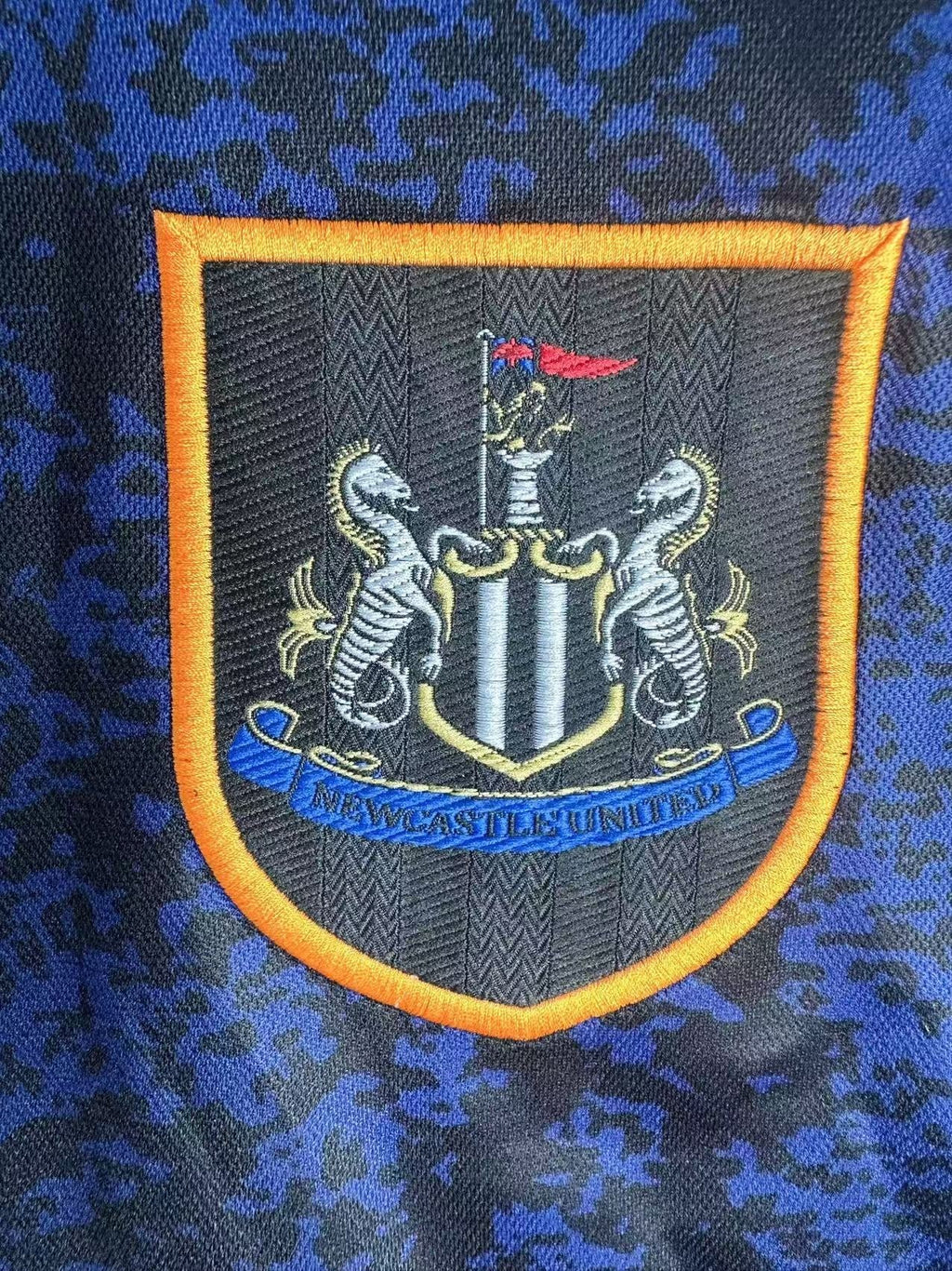 Camiseta Visitante Newcastle, 96-98