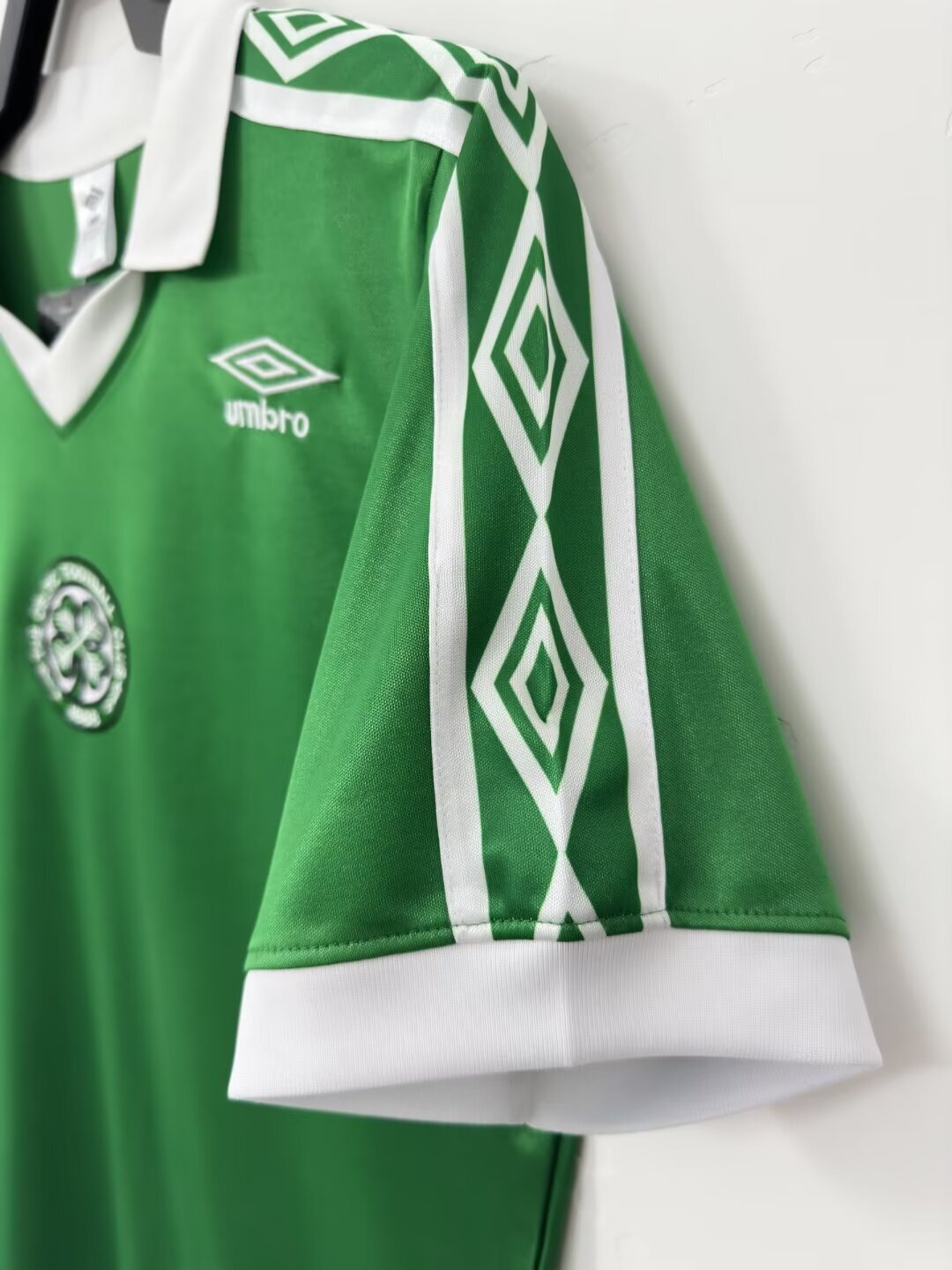 Camiseta Celtic, Local 1980
