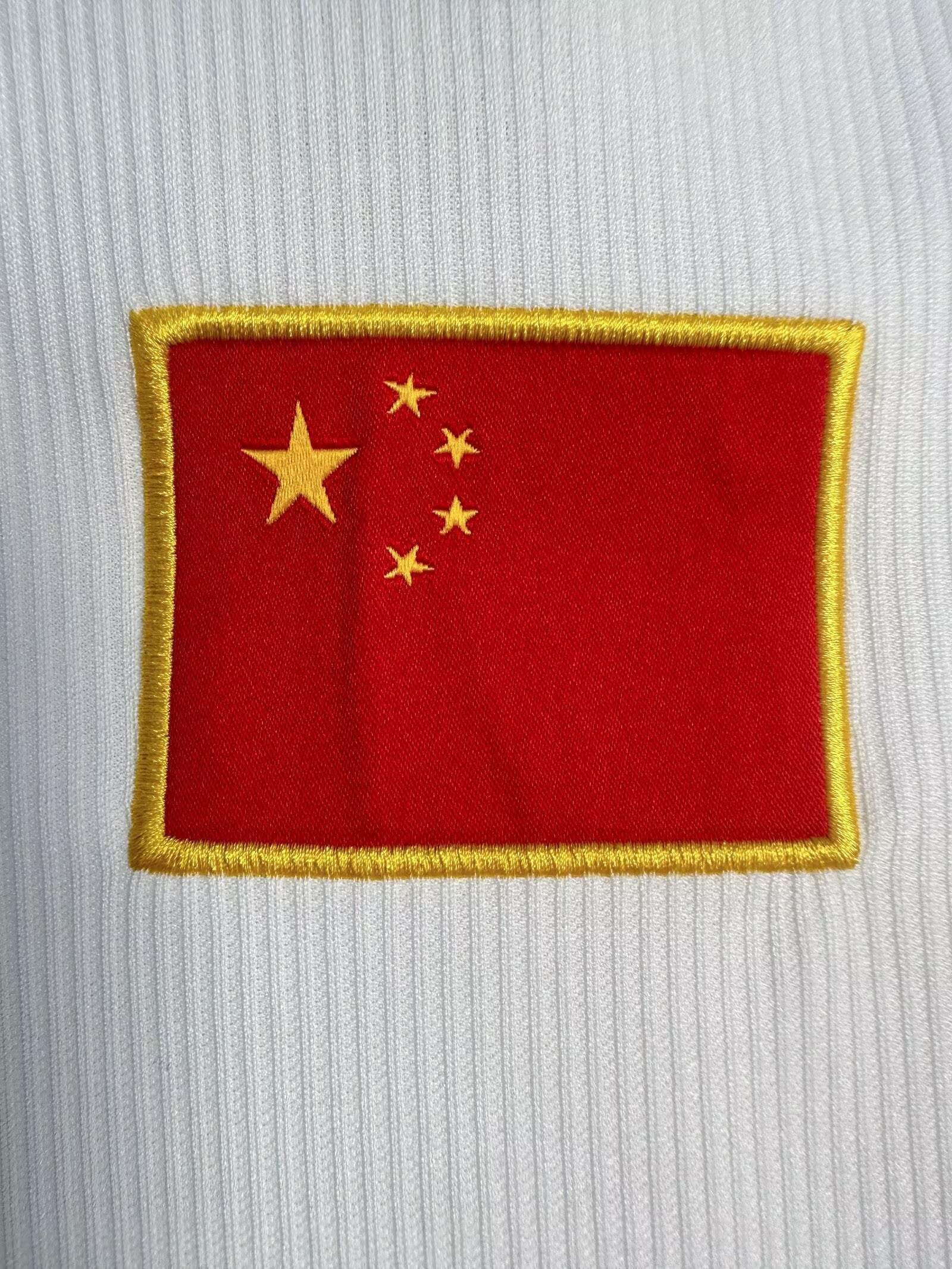Camiseta China, Local 2002