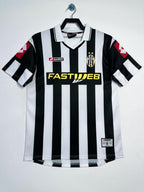 Camiseta Local Juventus, 01-02