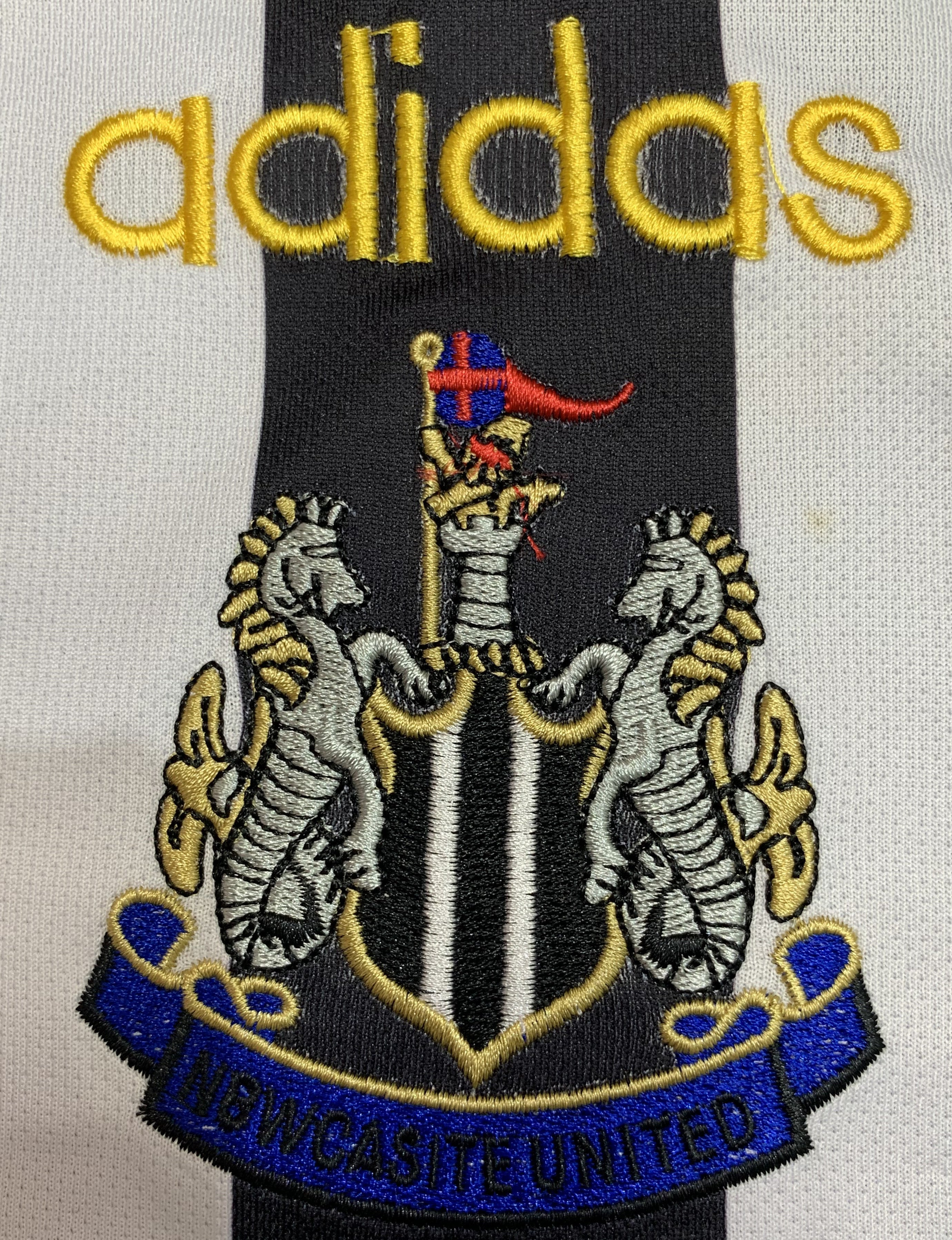 Camiseta Local Newcastle, 97-99