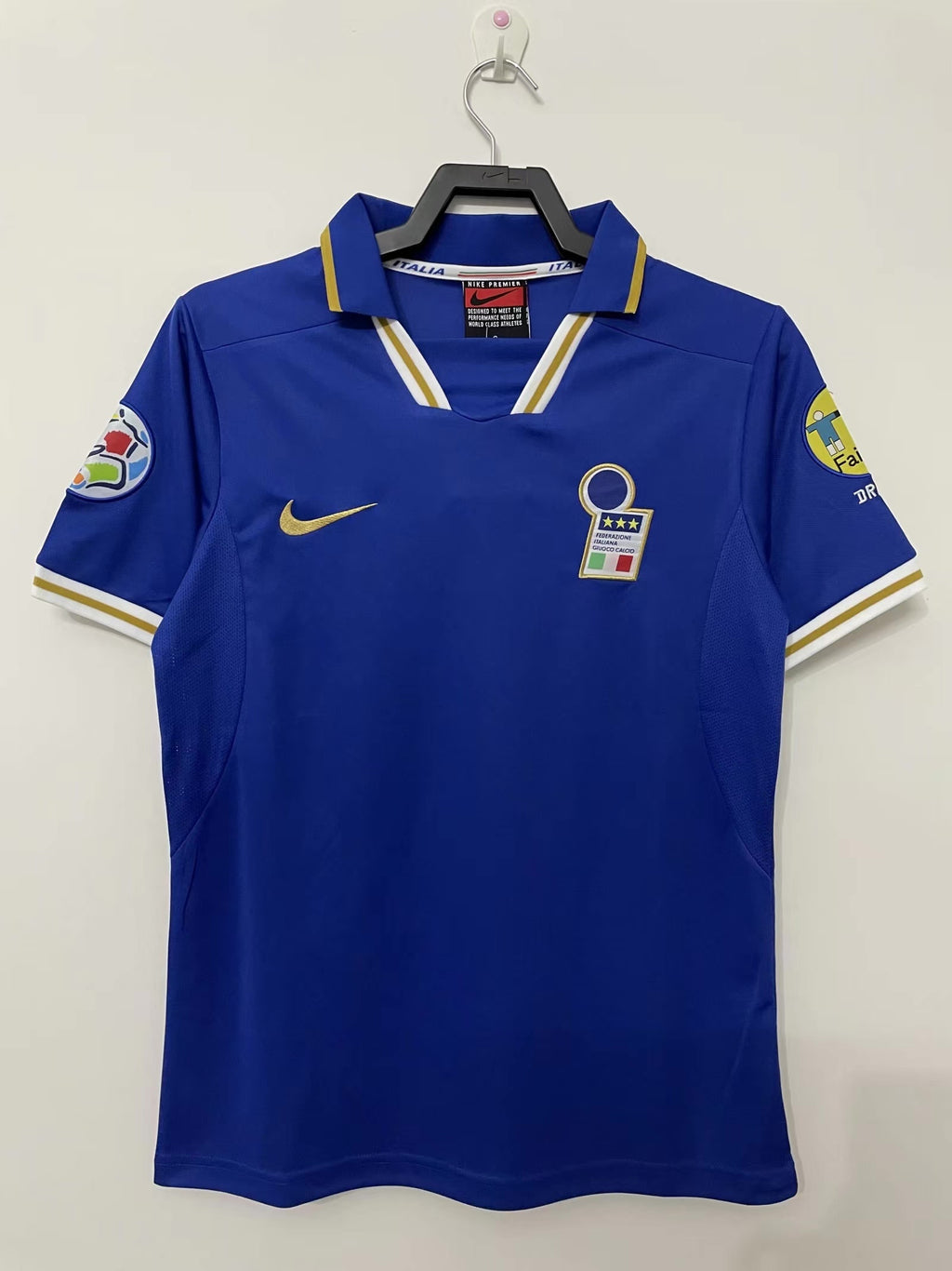 Camiseta Local Italia, 1996
