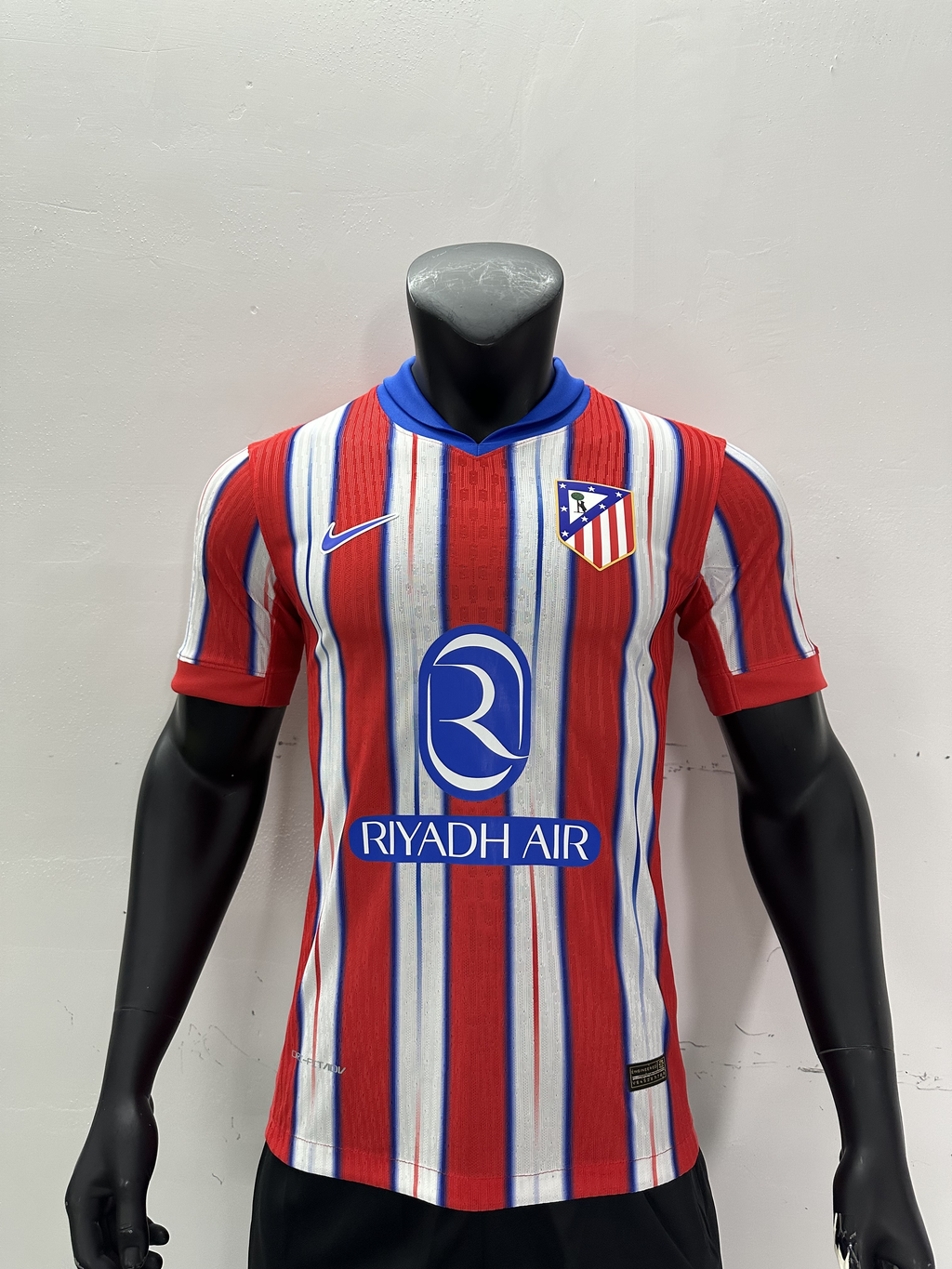 Camiseta Atlético de Madrid, Local 24-25
